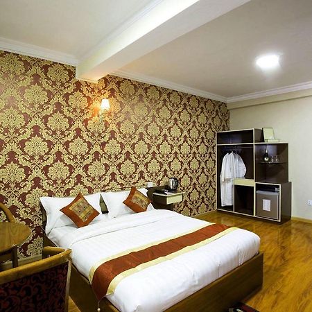 Thiha Bala Hotel Мемьо Экстерьер фото