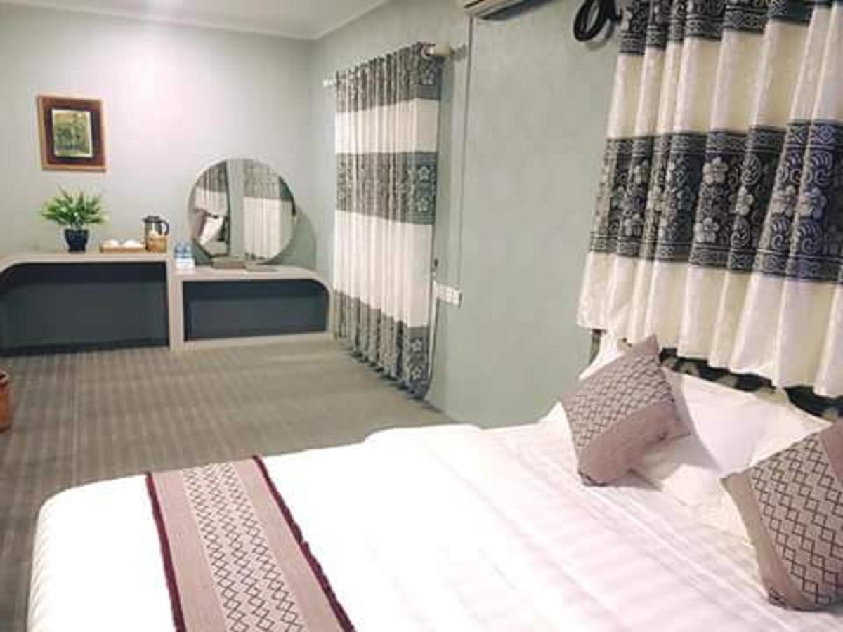 Thiha Bala Hotel Мемьо Экстерьер фото