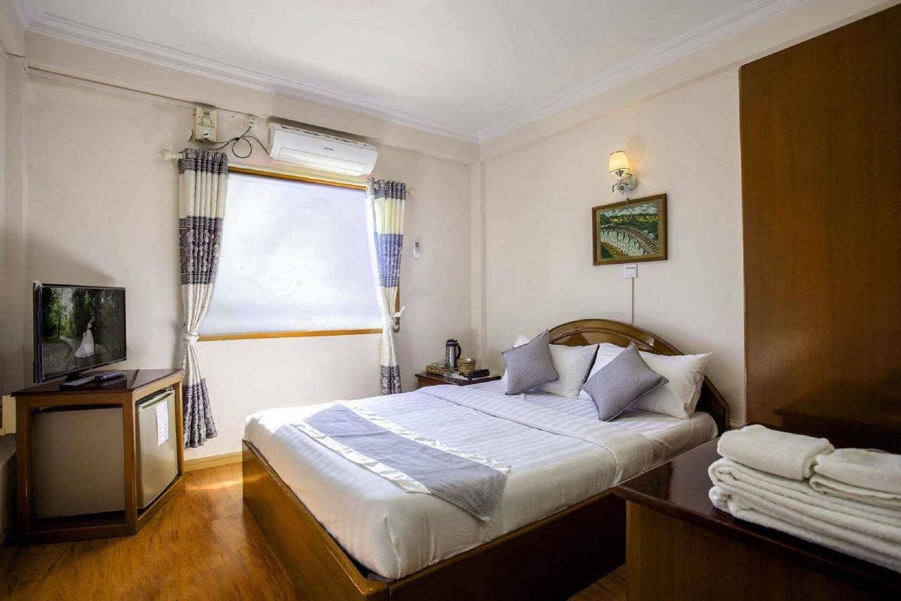 Thiha Bala Hotel Мемьо Экстерьер фото